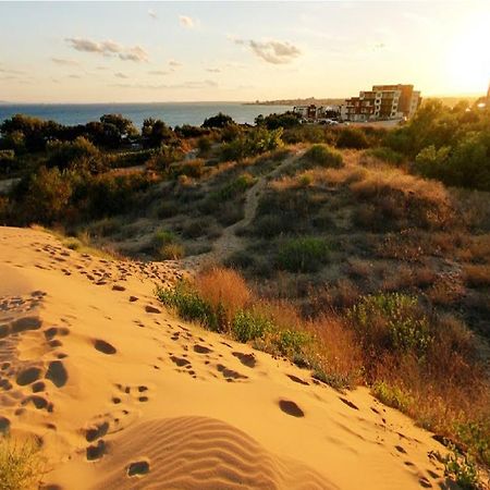 Chateau Del Marina Apart Complex Aparthotel Nesebar Luaran gambar