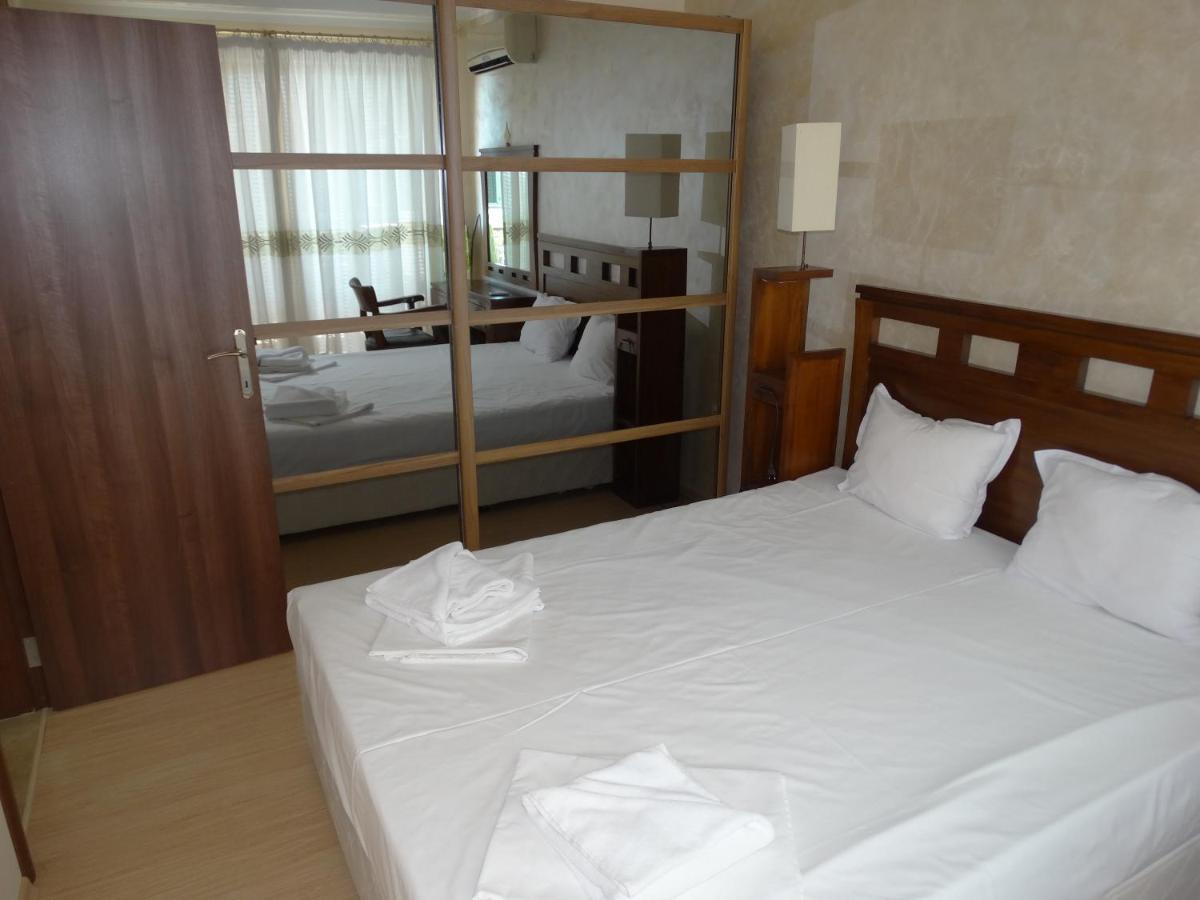 Chateau Del Marina Apart Complex Aparthotel Nesebar Luaran gambar