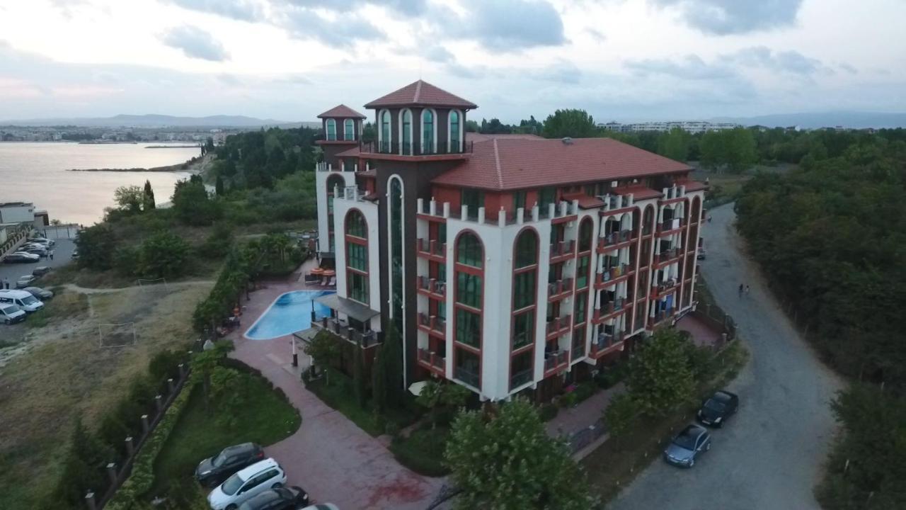 Chateau Del Marina Apart Complex Aparthotel Nesebar Luaran gambar