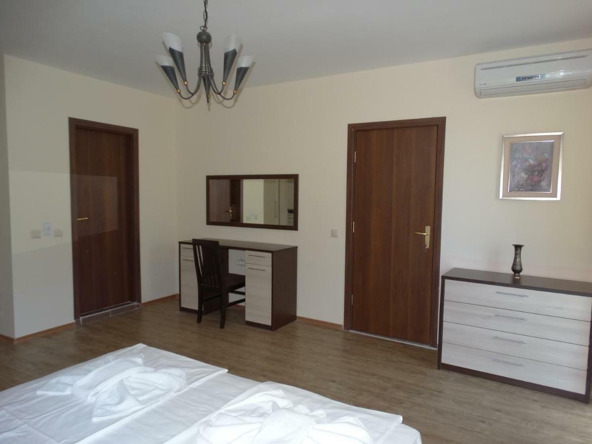 Chateau Del Marina Apart Complex Aparthotel Nesebar Luaran gambar