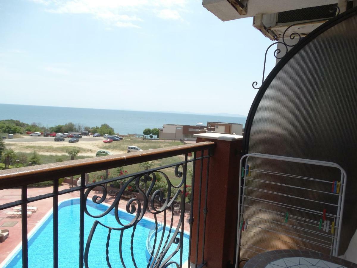 Chateau Del Marina Apart Complex Aparthotel Nesebar Luaran gambar